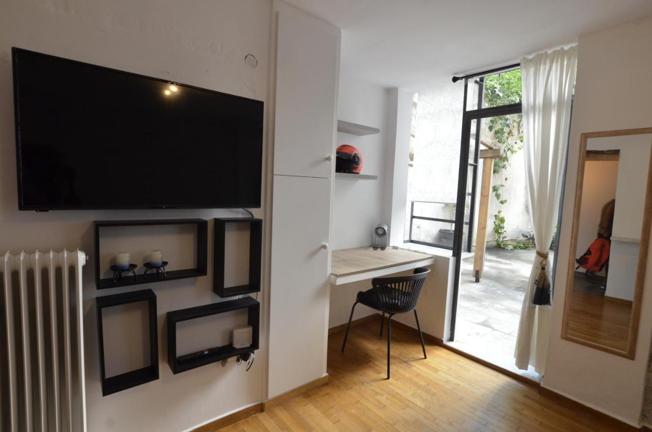 Standard Studio